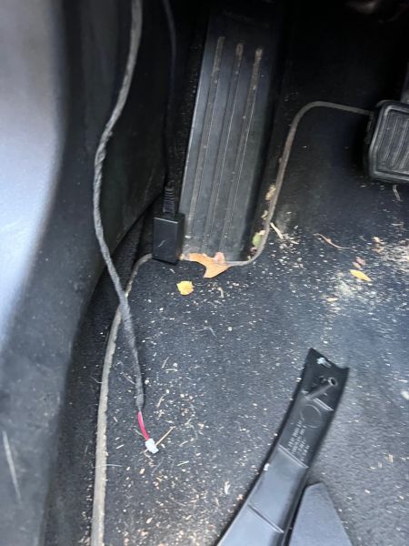 Radar harness in car.jpg